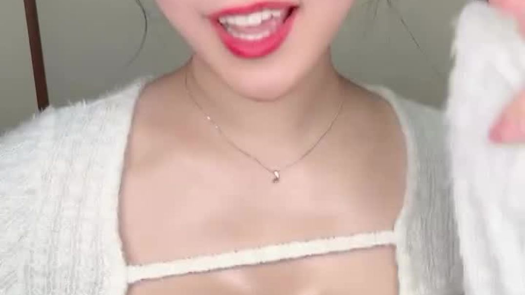 mina_pochico